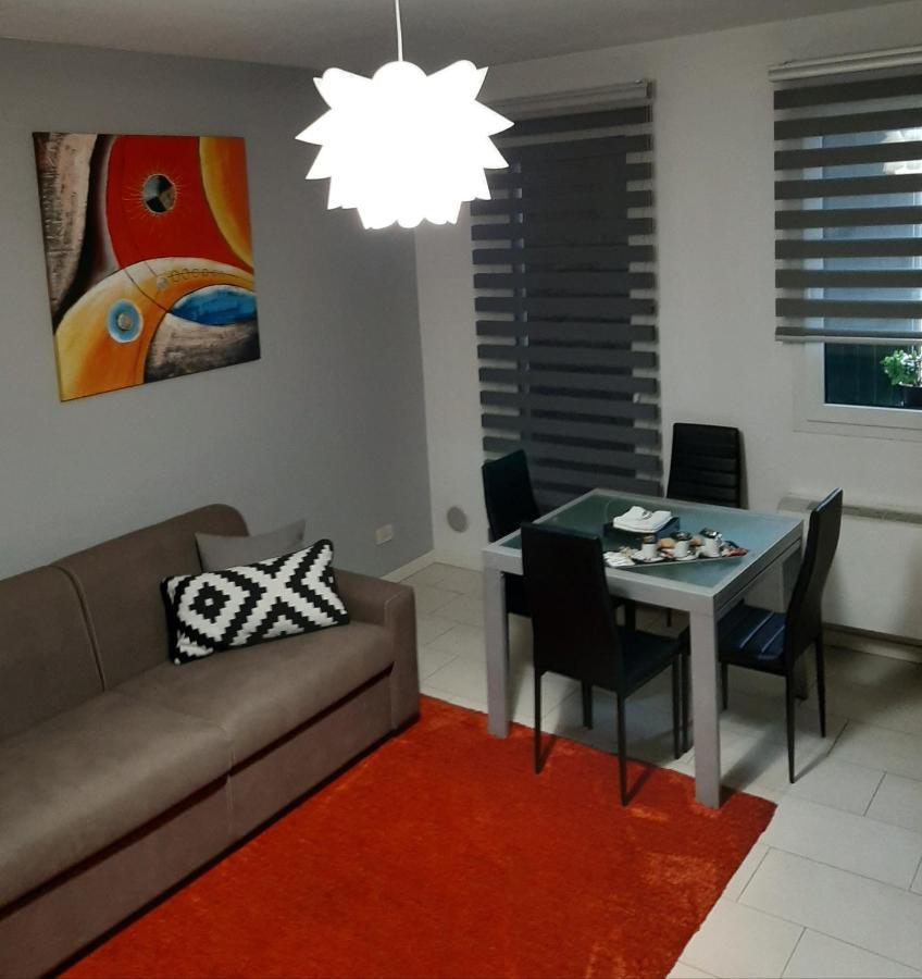 מירה Venezia Suite Apartment מראה חיצוני תמונה