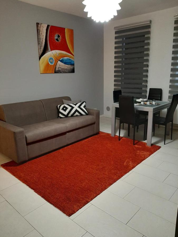 מירה Venezia Suite Apartment מראה חיצוני תמונה