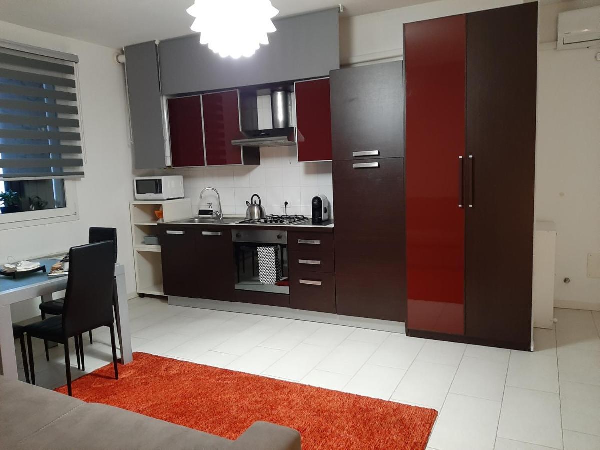מירה Venezia Suite Apartment מראה חיצוני תמונה