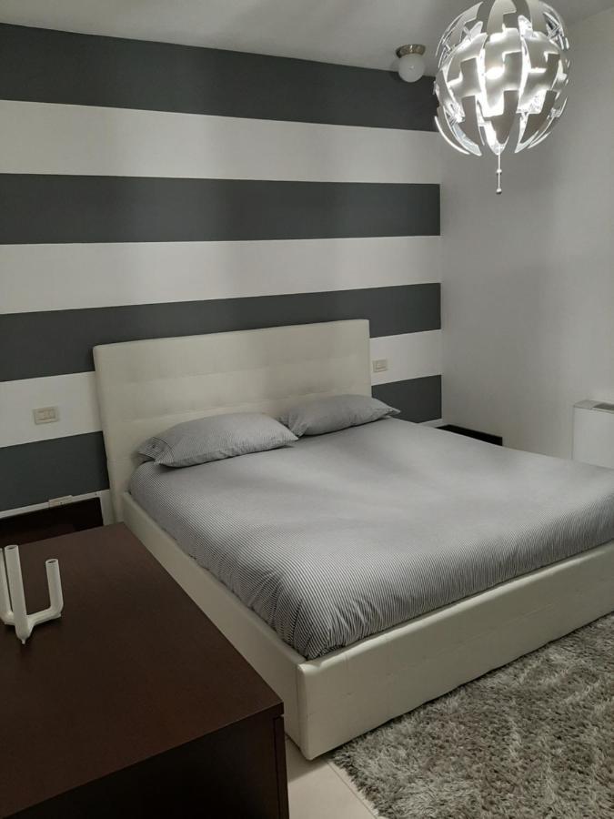 מירה Venezia Suite Apartment מראה חיצוני תמונה